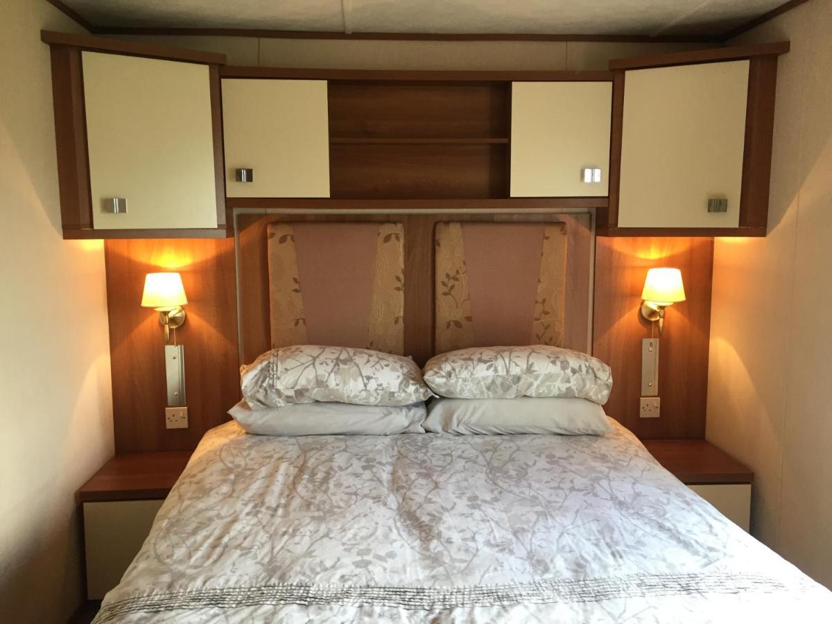 'hartland Caravan' With Sea Views Holiday home *